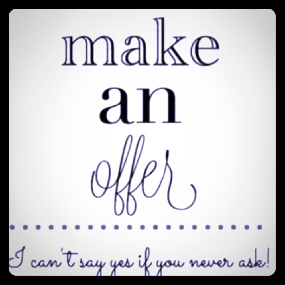 Reasonable offers will be accepted! Everything must go. 🥰🥰💕💕